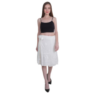 Short wrap skirt